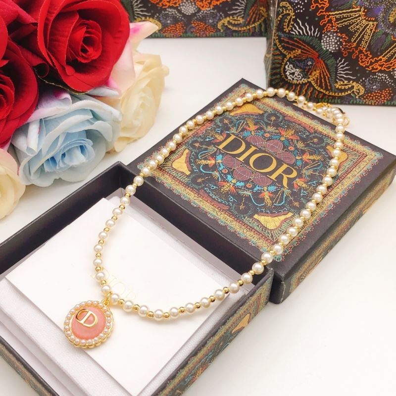 chr1st1an D10r necklaces